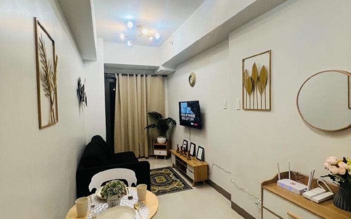 Liezl's Suite near Mall of Asia