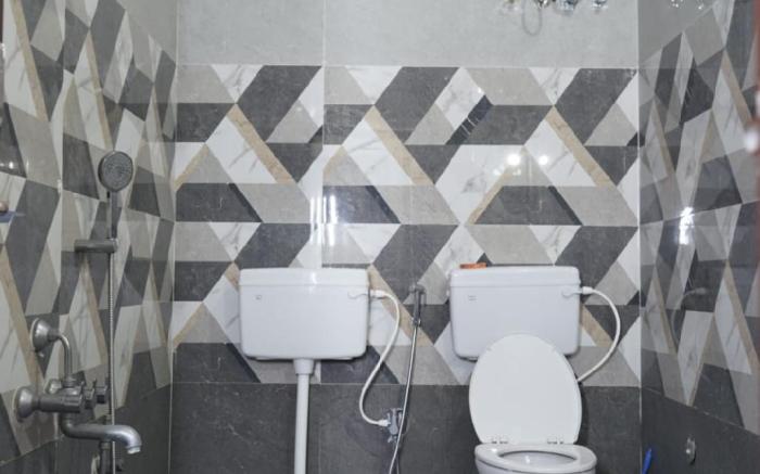 Sree Paada Home Stay Single Large Room