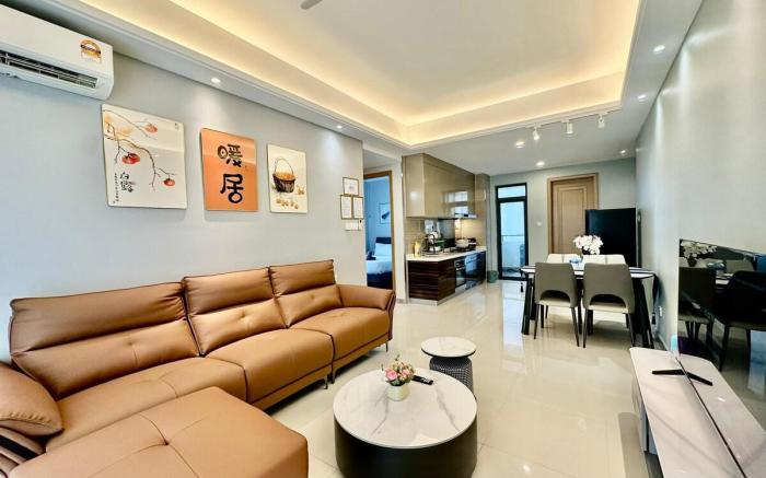 R&F Modern Seaview 3bed by XinAn