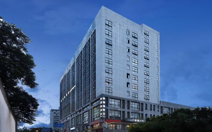 Comfort Hotel (XieTaiZi Subway Branch)