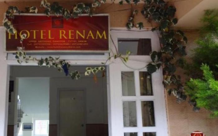 Hotel Renam