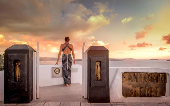 Santorini Secret Suites and Spa