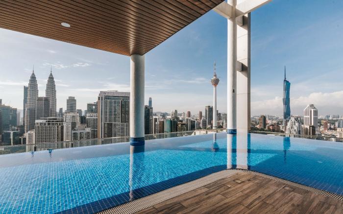 LUXE Infinitum by DX