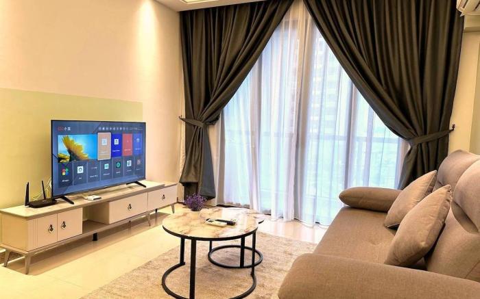 R&F Modern 2Bed @ Seine Region By SC Homestay