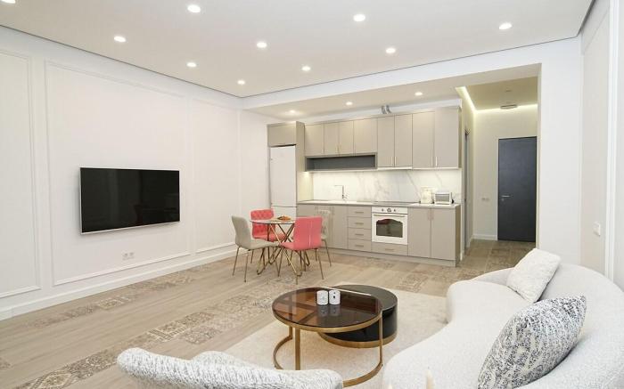 Sweet Home | 2 bedrooms, center, style