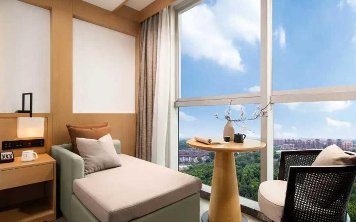 Platinum Celebrity Hotel