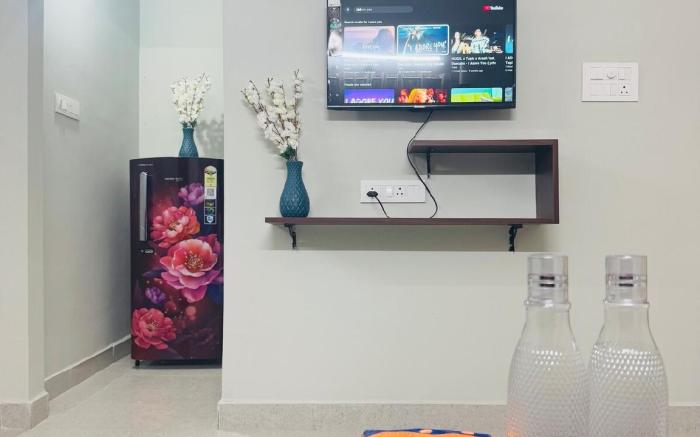 Parkview Escape: 1BHK Penthouse In Kondapur