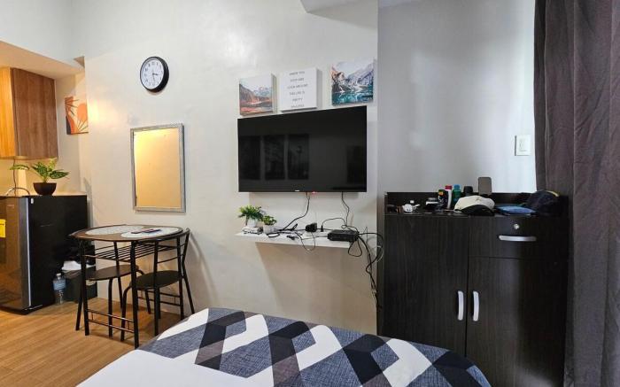 The Loop 2203 - Goff's Place