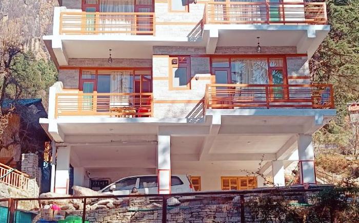 Hotel Nayra