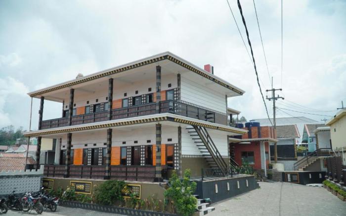 Parama Bromo Hotel