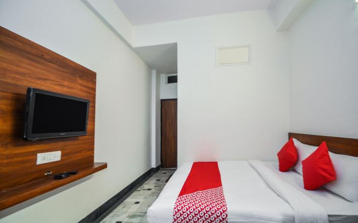 Collection O 23086 Hotel Mayur