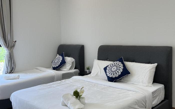 CozyWhite Stay @ The Cove Hillside Residential 