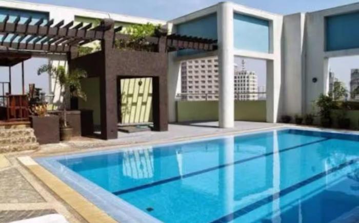 Romantic Suite across Greenbelt Mall