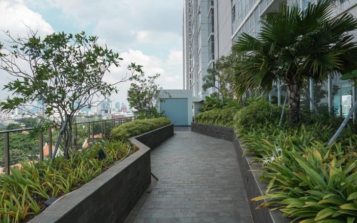 Spacious 3BR at Menteng Park Apartment By Travelio