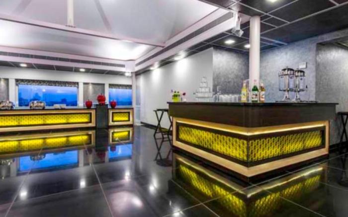 Hotel Aditya Park Regent