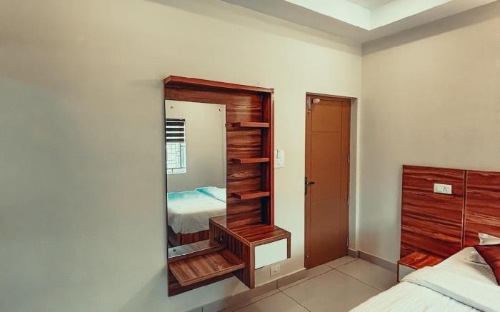 Rooms in Kalpetta  | Azay Luxurious Apartment