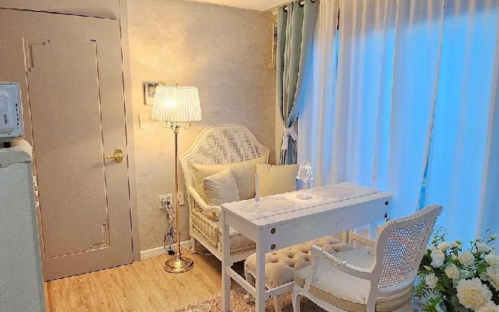 Arti stay #5/2room/Pet Friendly/Market/3+1 people