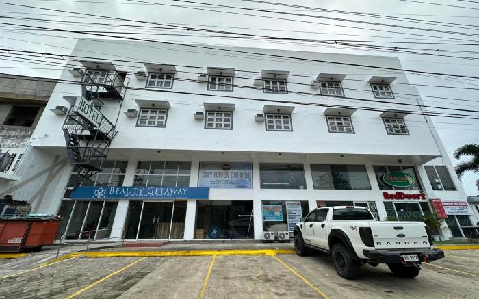 Haven Hotel