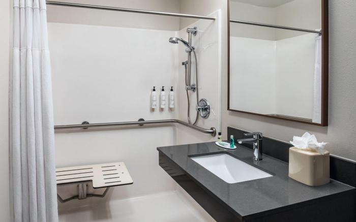 Fairfield by Marriott Inn & Suites Saratoga Malta