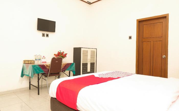 Super OYO 353 Loesje Guest House Syariah