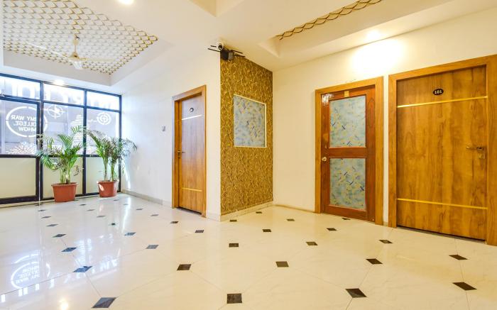 FabHotel Signor