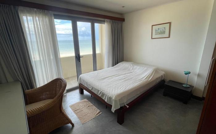 Chumphon Beachfront Oasis
