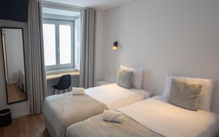 Bacalhoeiros 125 Hotel