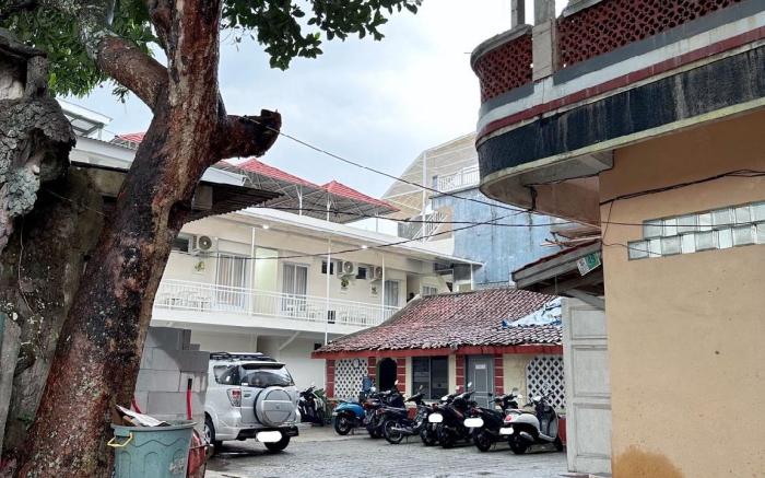 hotel paris santika