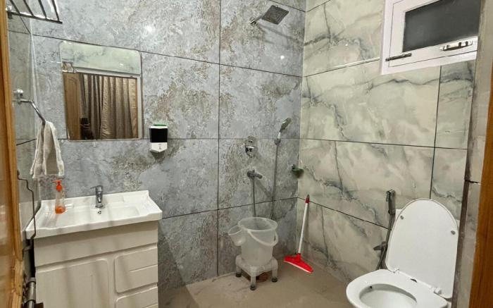 Vizvei Private Single Room, Kufri Homestay