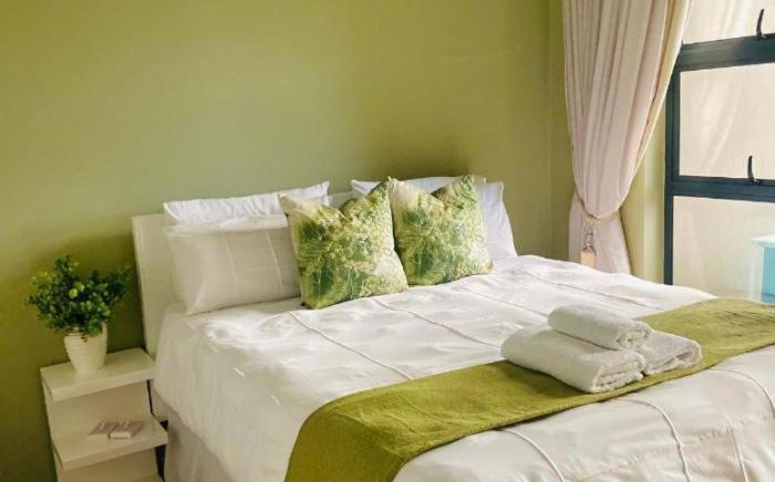 Lake Villa Hartebees