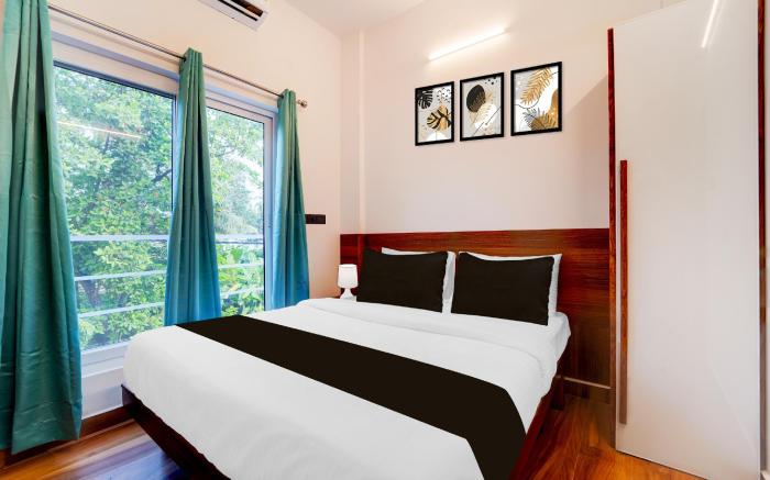 Super Hotel O Gandhi Nagar Near South Railway Backgate