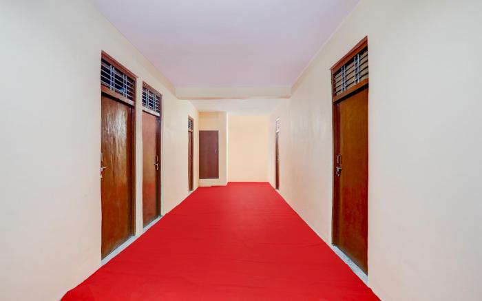 Hotel O MAYUR HOTEL