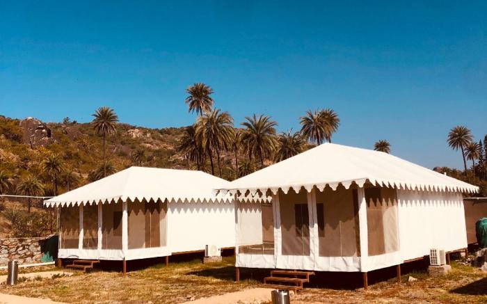 ALPINE SWISS TENTS