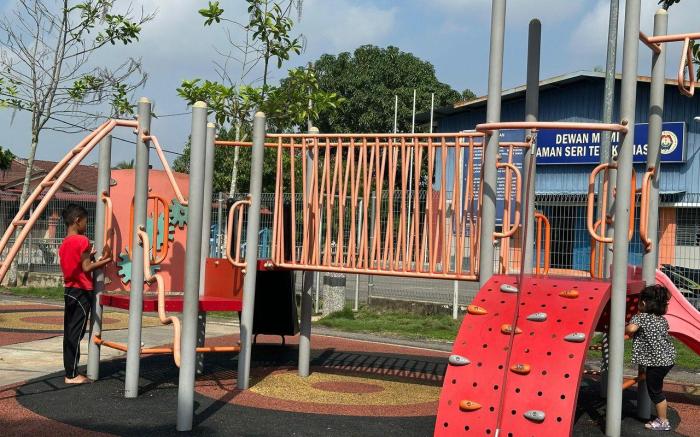 Homestay Teratak D'Emas Telok Mas End Lot