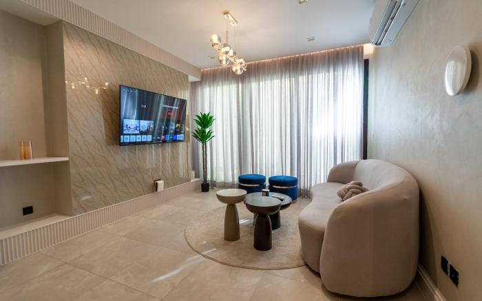 Modern apartment in Hittin