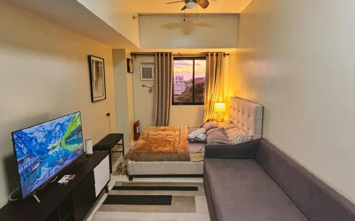 Condo near Session Road with City View