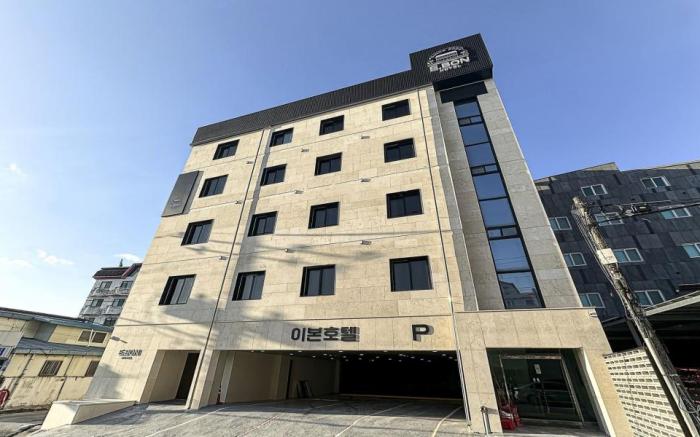 Namwon E.BON HOTEL