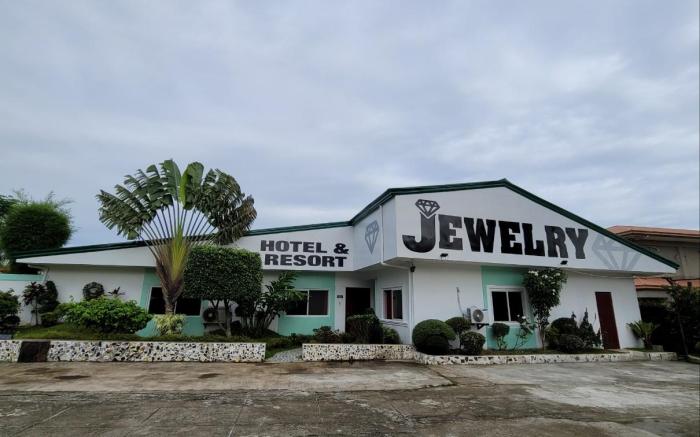 Jewelry Hotel and Resort