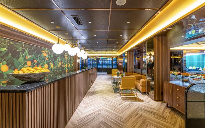 Orange Hotel Nanjing Hexi Golden Eagle