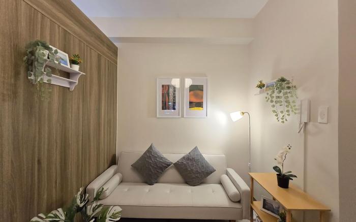 Condotel 1BR Unit w/ Balcony FAME Residences #FM64