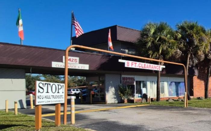 Arrow Motel by OYO Near Downtown