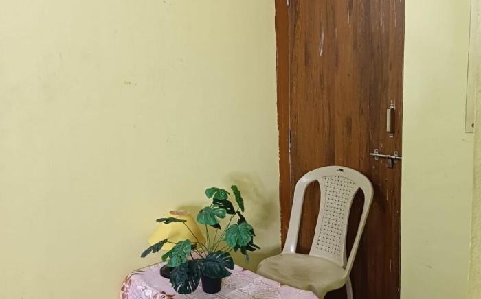 4Room that are together in beach