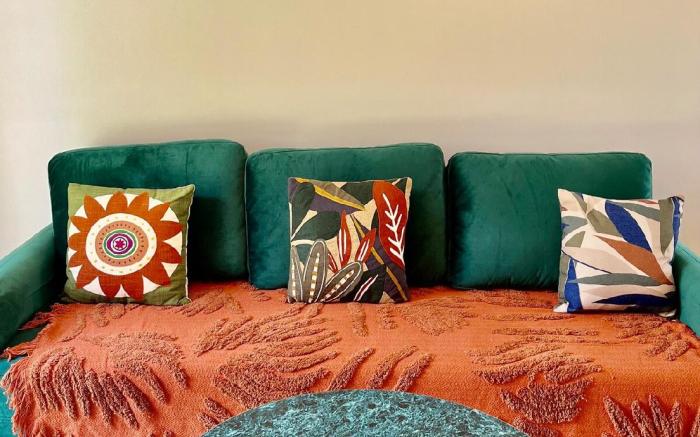 Evasion Voyage parking & garden by Art de Voyager