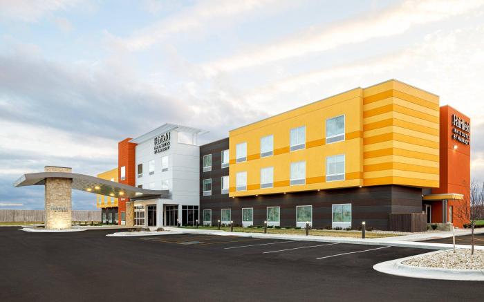 Fairfield Inn & Suites Salina
