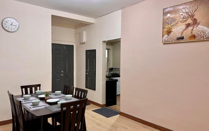 EmeraldAvenue; Tatami style; 12pax; 3parking