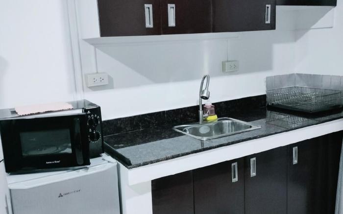Cozy Condo near Burnham Park