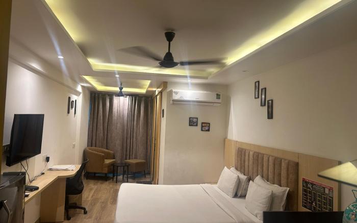 The grand Anukampa  hotel studio apartment 1