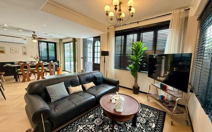 Luxury Pool Villa Jomtien | 4BR | 1 Min to Beach