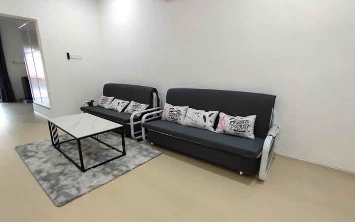 UjongPasir ModenHouse - Karaok/MsgChair/ArcadeGame