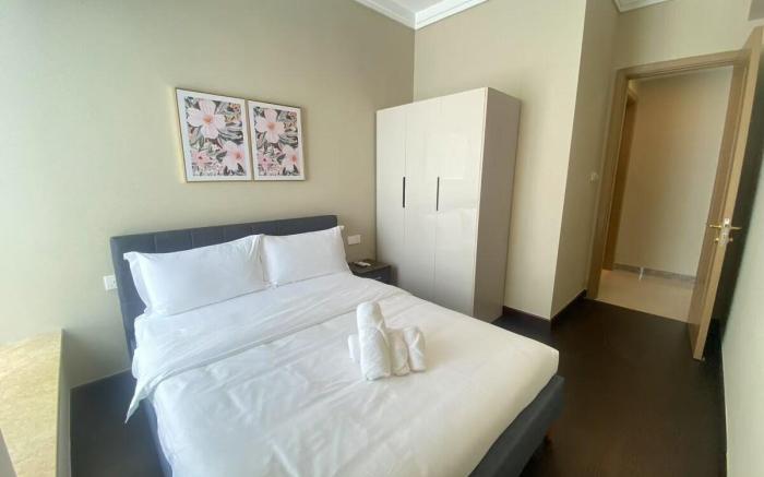 R&F 2B2R Fancy Unit by Wan Li Homestay